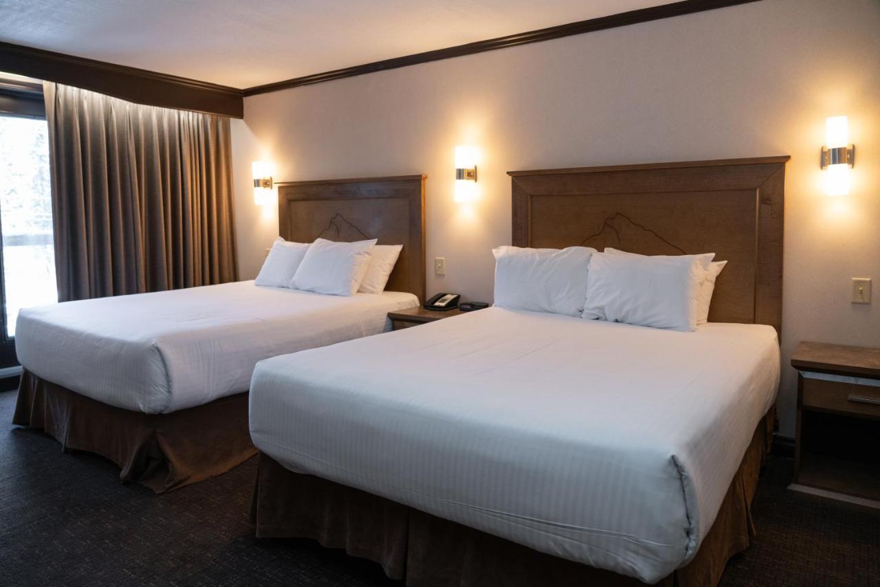 The Rundlestone Lodge Banff Esterno foto