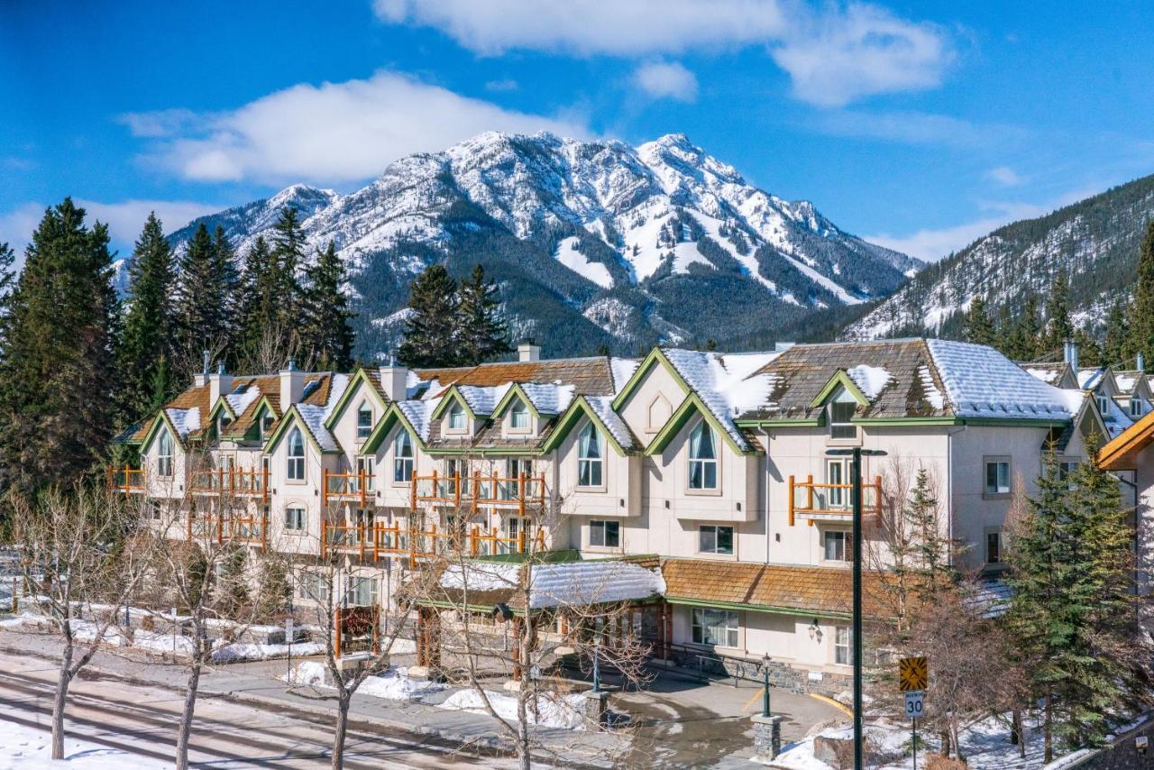 The Rundlestone Lodge Banff Esterno foto