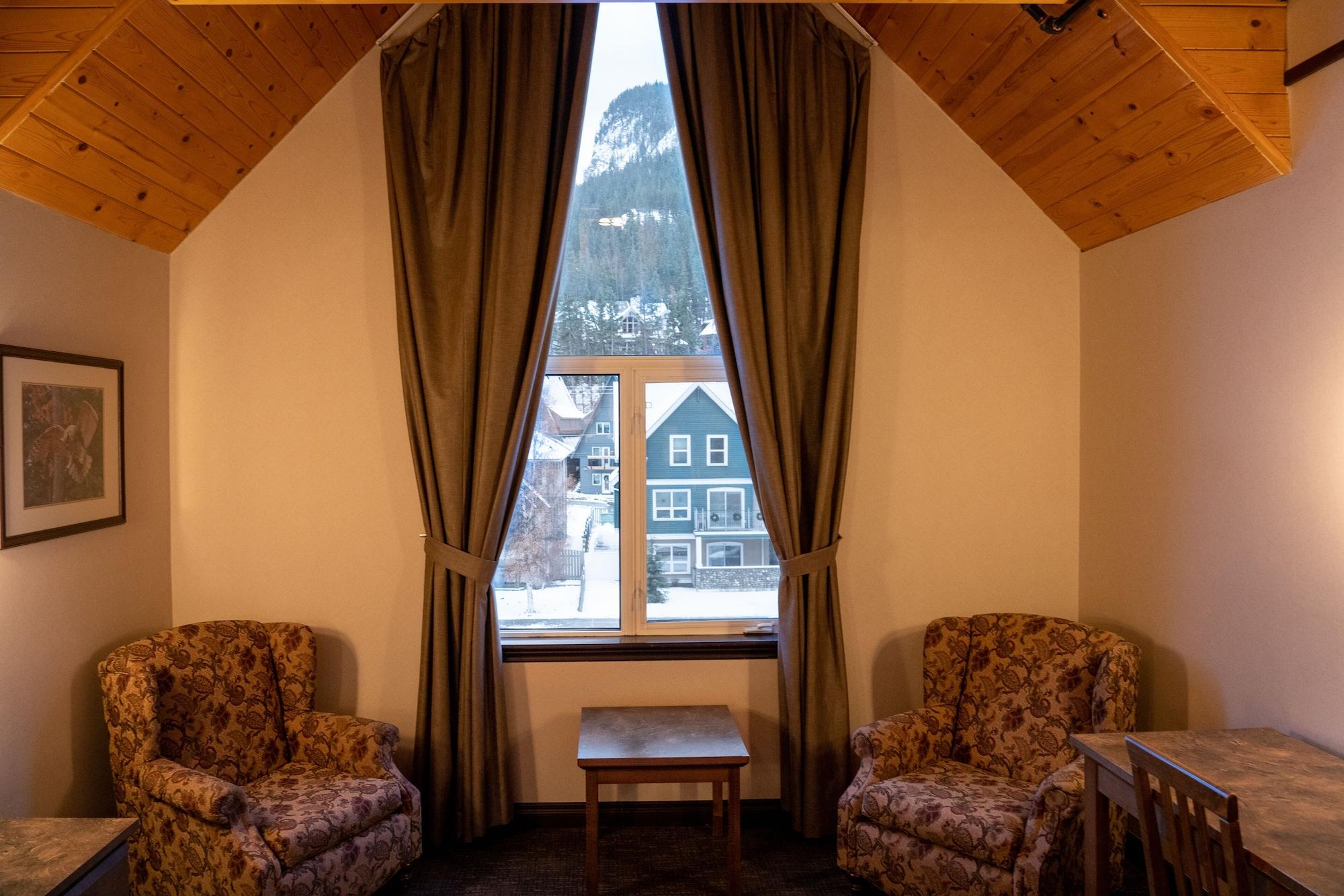The Rundlestone Lodge Banff Esterno foto
