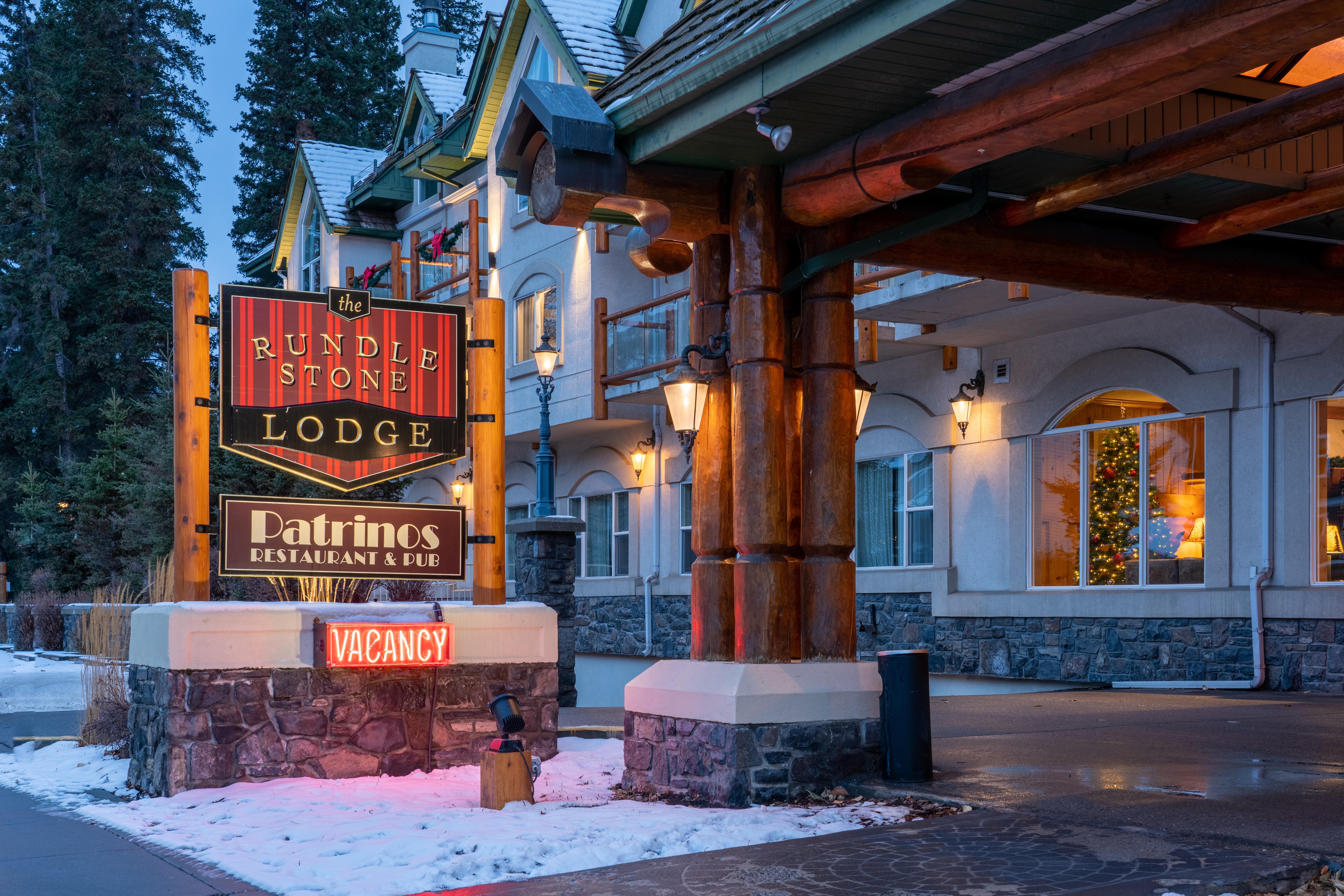 The Rundlestone Lodge Banff Esterno foto